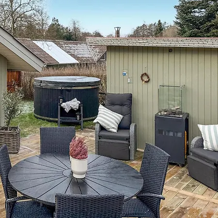 Casa de Férias 3 Bedroom Pet Friendly In *