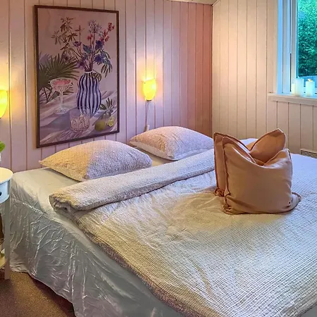 3 Bedroom Pet Friendly In * Hemmet